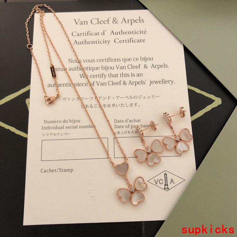 Van Cleef & Arples Jewelry
