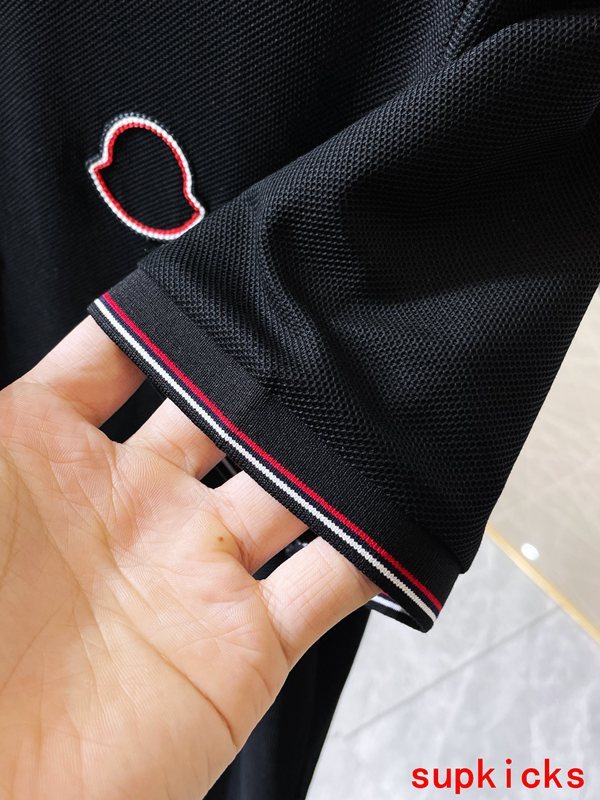 Moncler Luxury Cloth