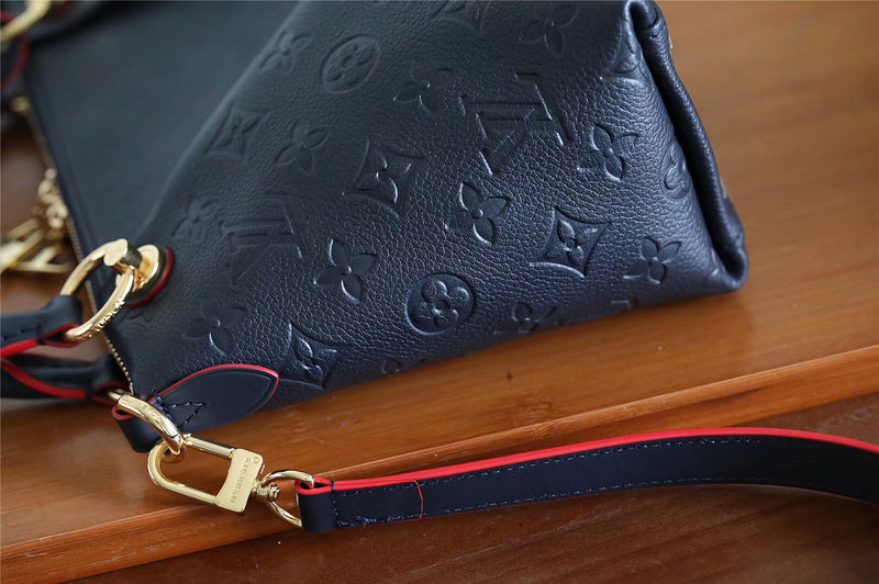 I W Fashion Lu-Vi bags - 8009