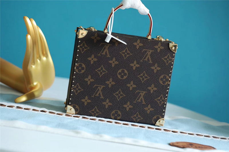 I W Fashion Lu-Vi bags - 9486