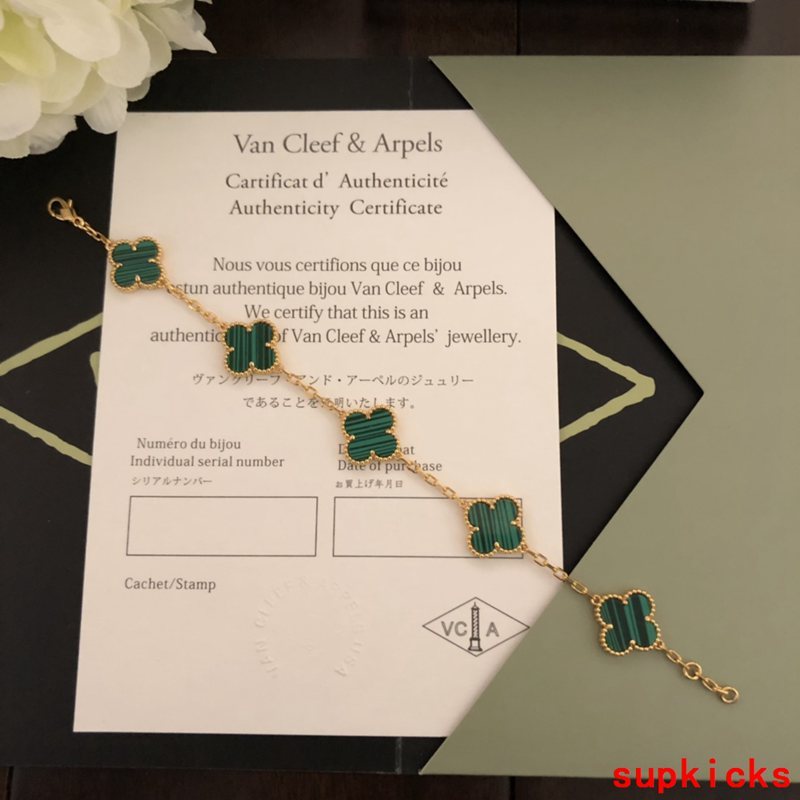 Van Cleef & Arples Jewelry