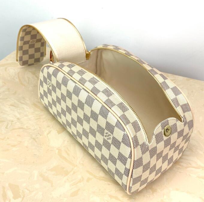 Chloe’s Picks - LOV Bags - 2699