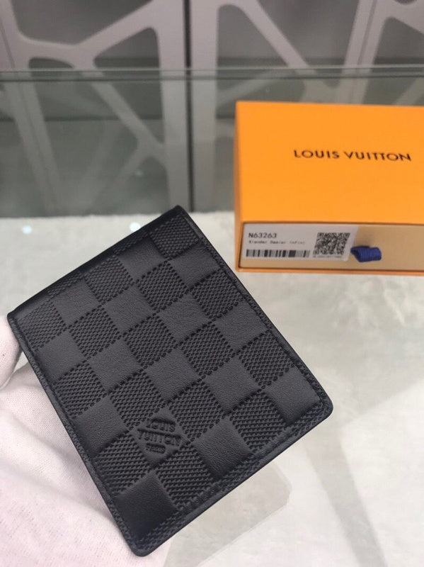 I W Fashion Lu-Vi bags - 10980