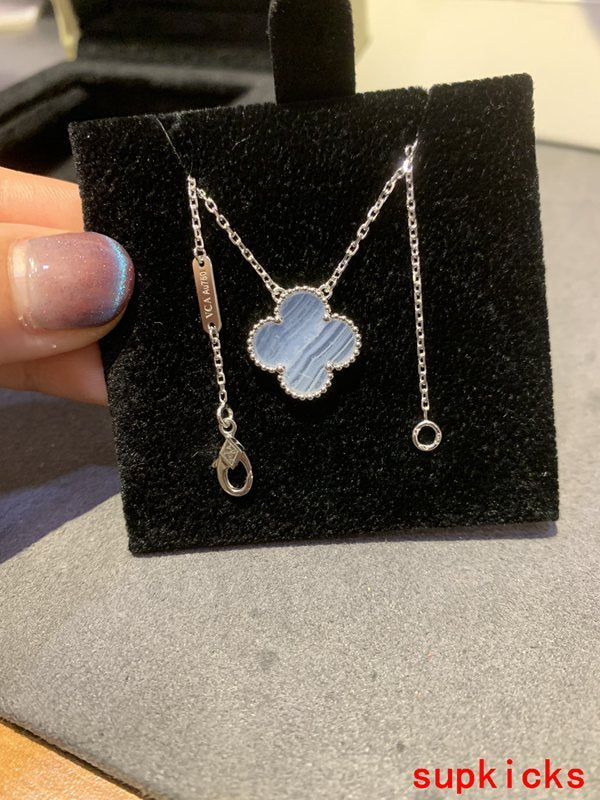 Van Cleef & Arples Jewelry