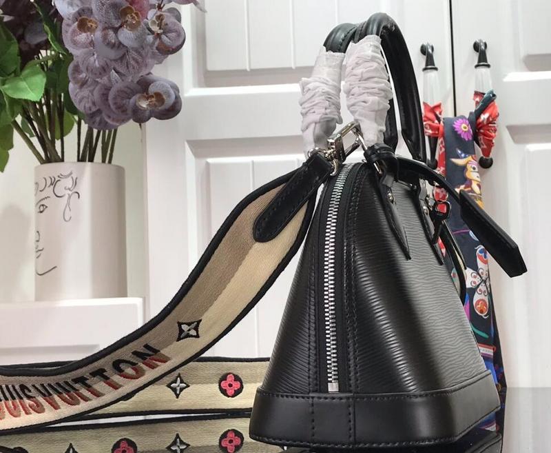 Chloe’s Picks - LOV Bags - 2428