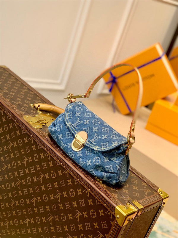 PHA - LOV Bags - 157