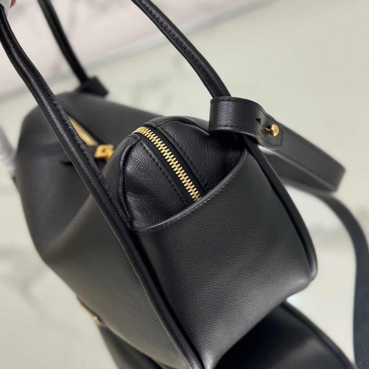 PD LEATHER HANDBAG