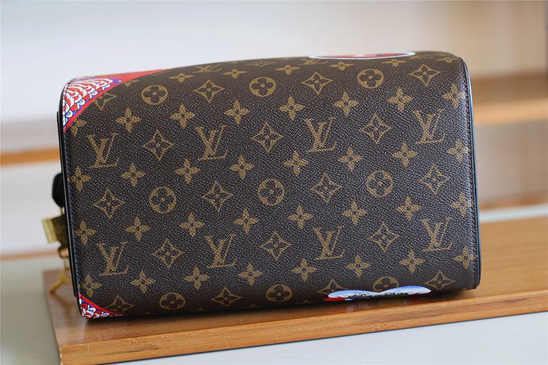 I W Fashion Lu-Vi bags - 8171