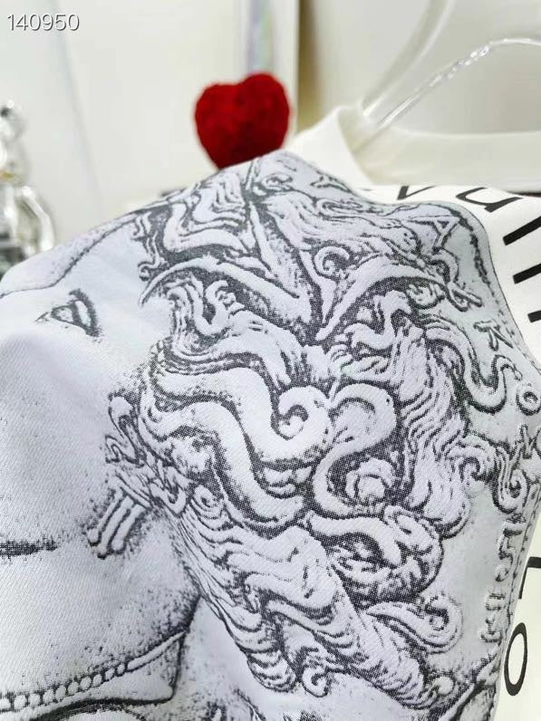 Louis Vuittion Luxury Clothes