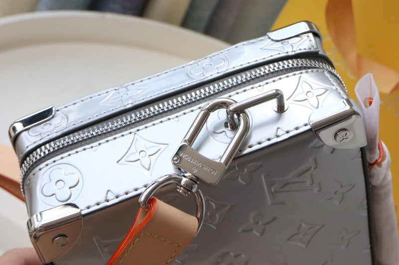 I W Fashion Lu-Vi bags - 17515