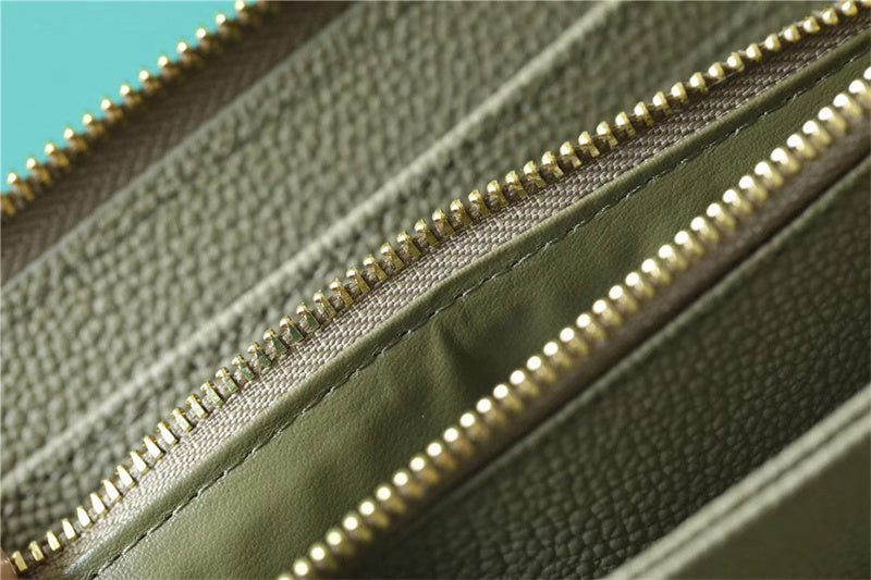 PHA - LOV Bags - 557