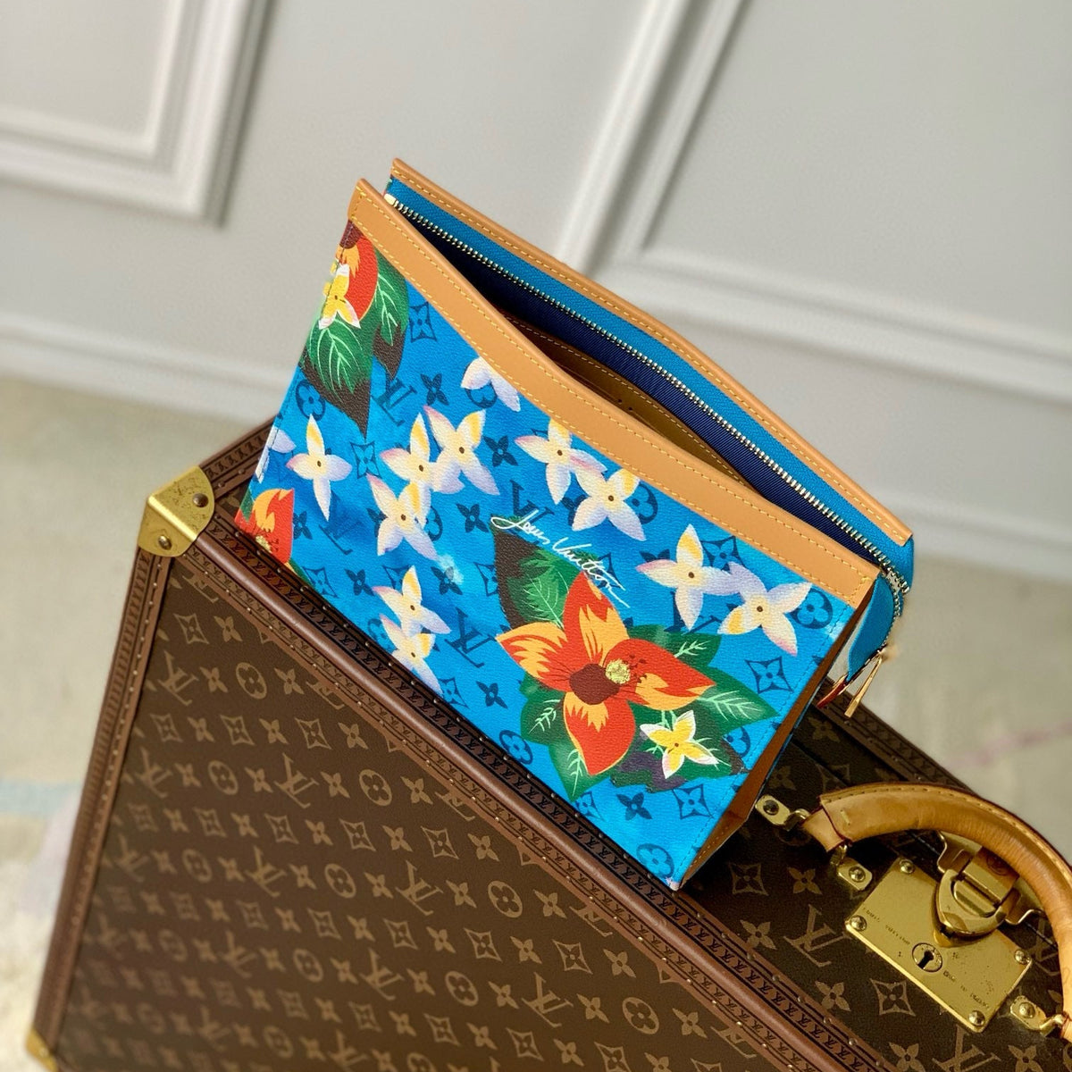 LOU POCHETTE VOYAGE MM