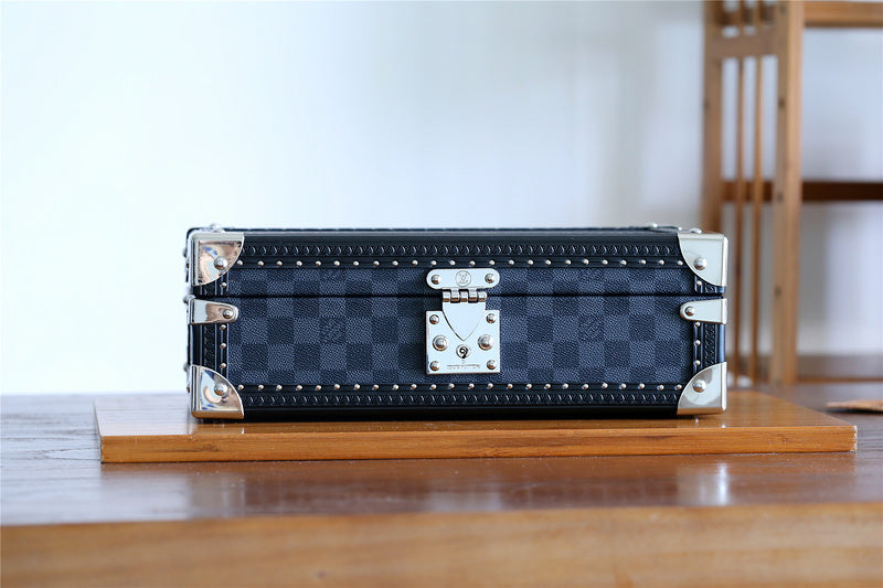 I W Fashion Lu-Vi bags - 11351