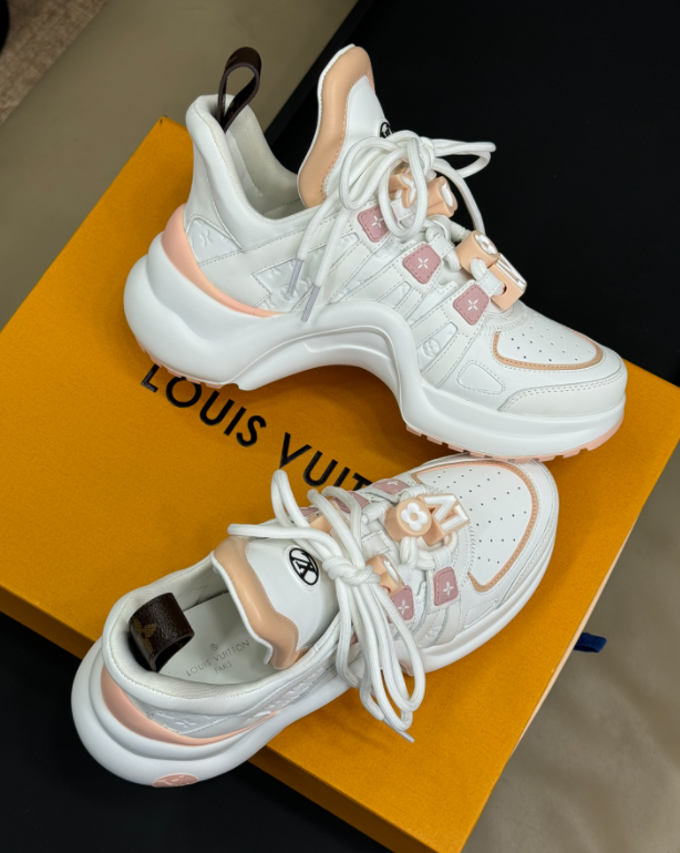 Chloe’s Picks - LOV Women Shoes - 001
