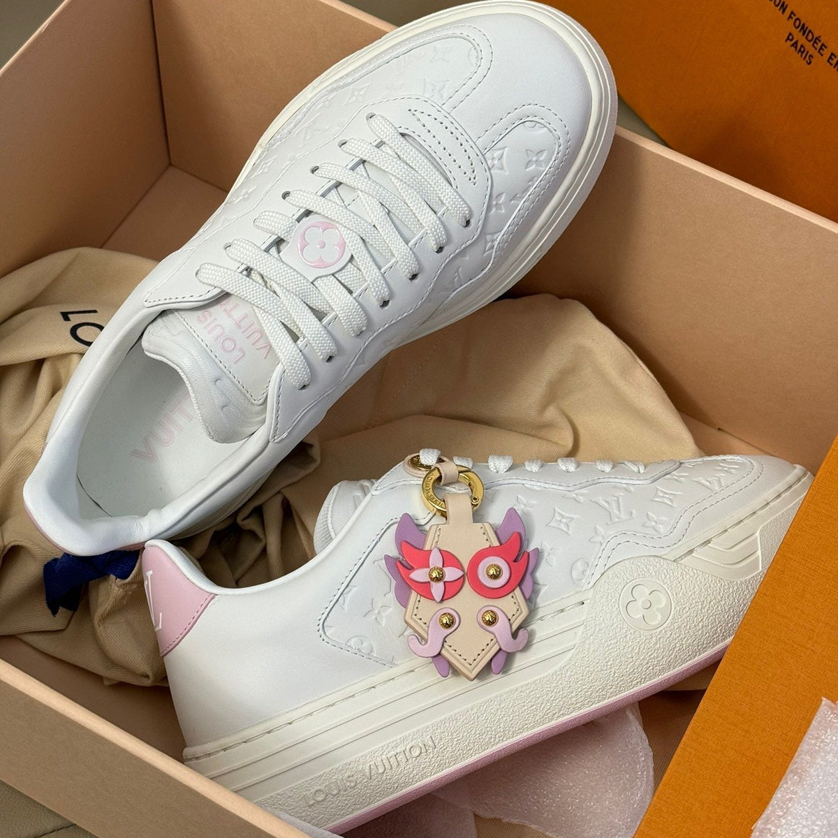 LOU TRAINERS