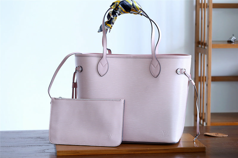 I W Fashion Lu-Vi bags - 8092