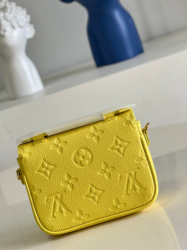 I W Fashion Lu-Vi Bags - 16821