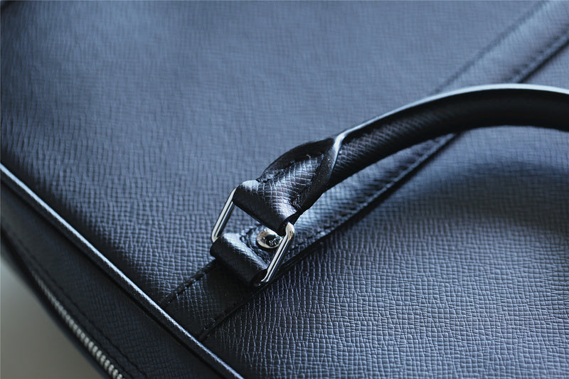 I W Fashion Lu-Vi bags - 9849