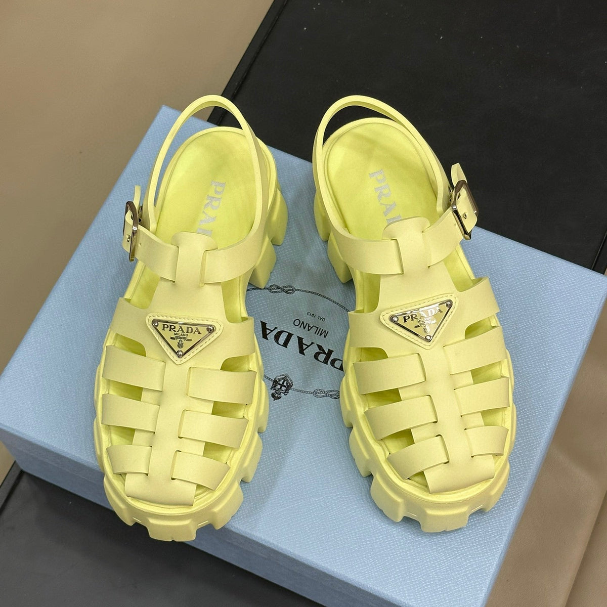 PD SANDALS