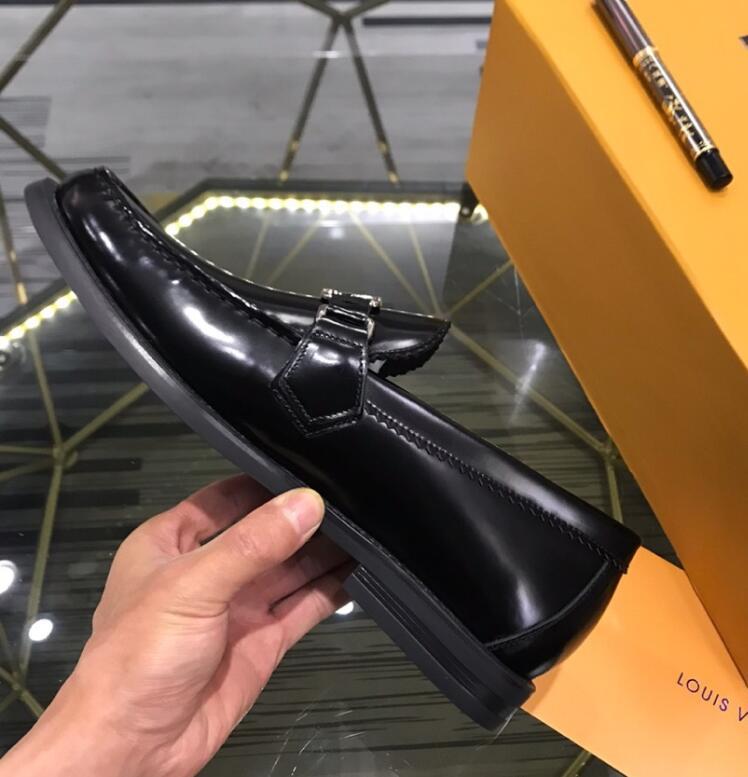 Chloe’s Picks - LOV Men Shoes - 1964