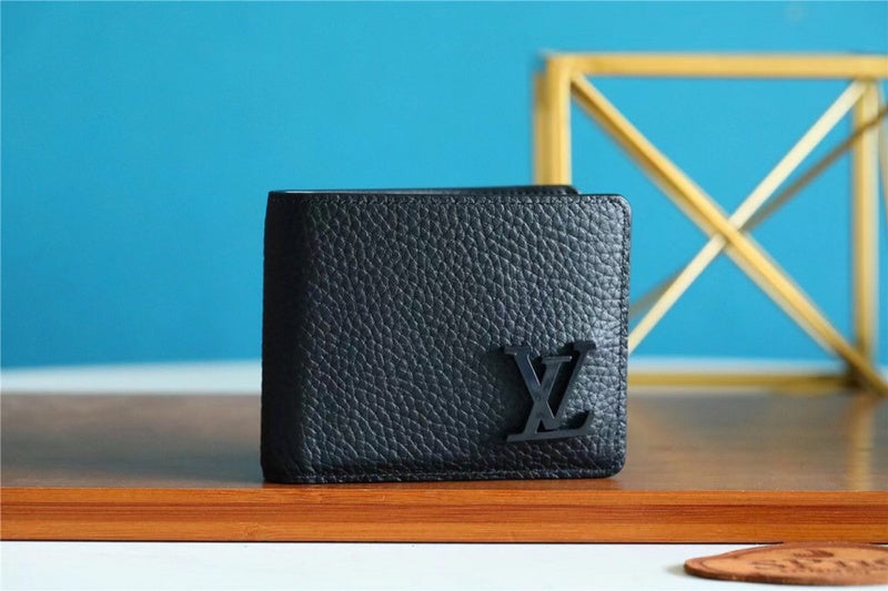 I W Fashion Lu-Vi bags - 10813