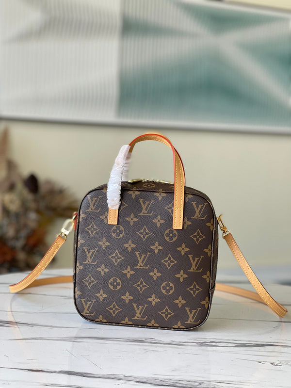I W Fashion Lu-Vi bags - 17085