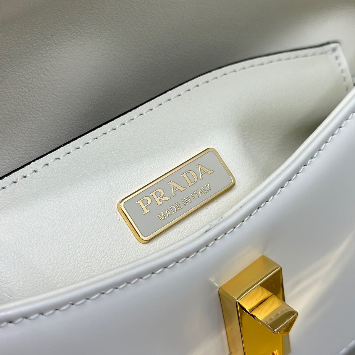 PD SHOULDER BAG