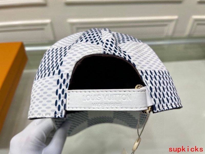 Louis Vuitton Luxury Cap