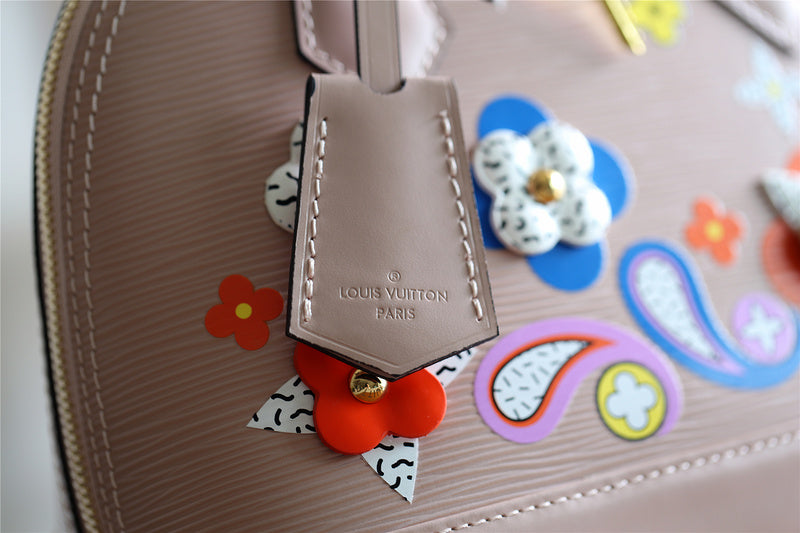 I W Fashion Lu-Vi bags - 8254
