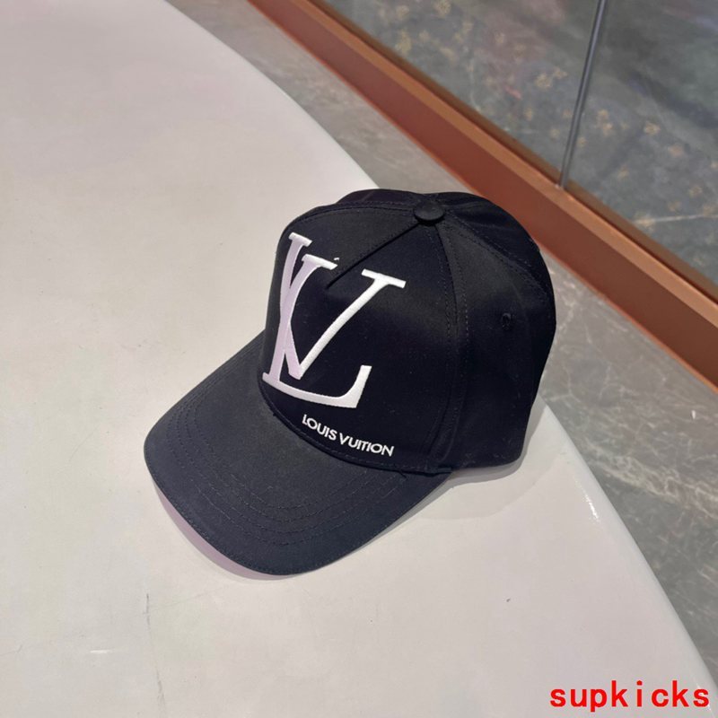 Louis Vuitton Luxury Cap