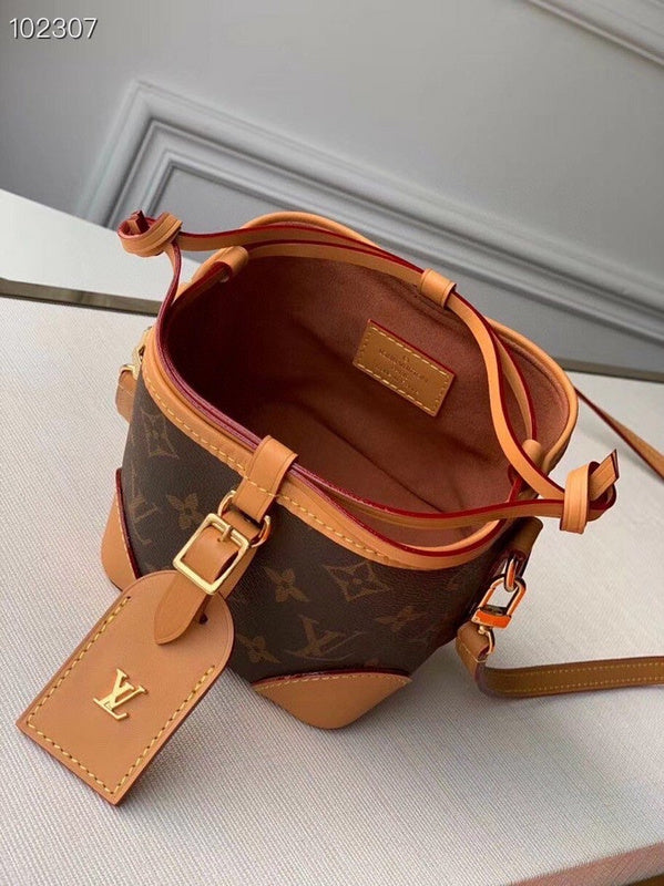 LOV2 Bags - Luxurious Bags  2695