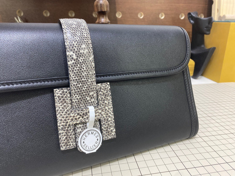 PHA - HMS Bags - 1738
