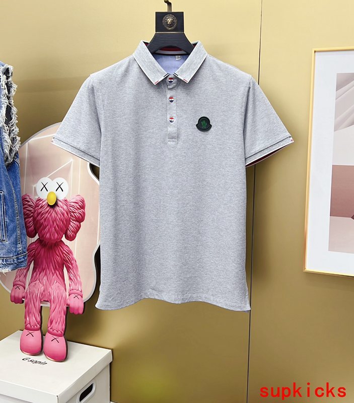 Moncler Luxury Cloth