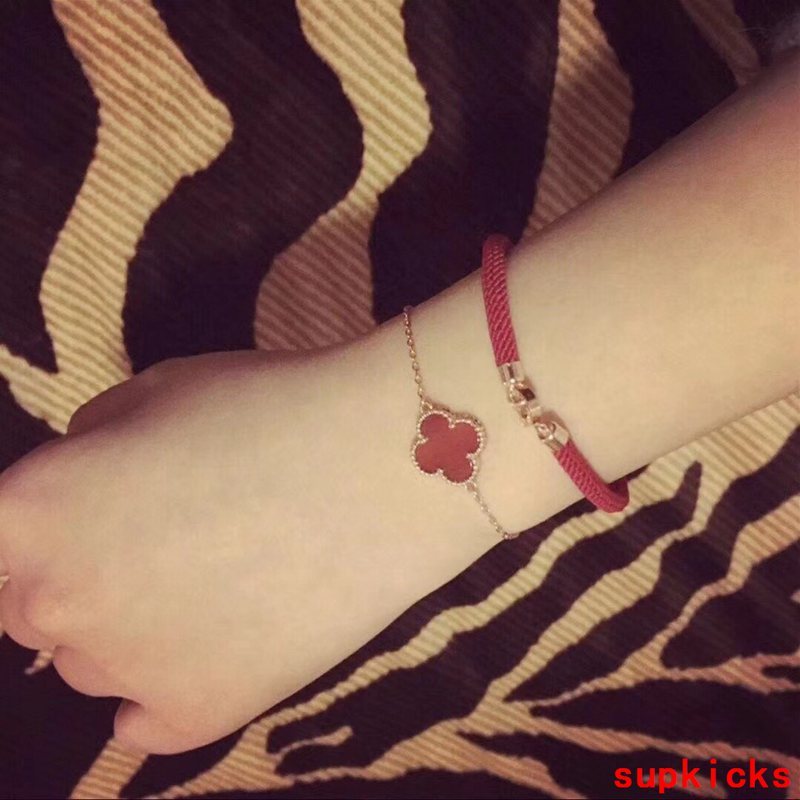Van Cleef & Arples Jewelry