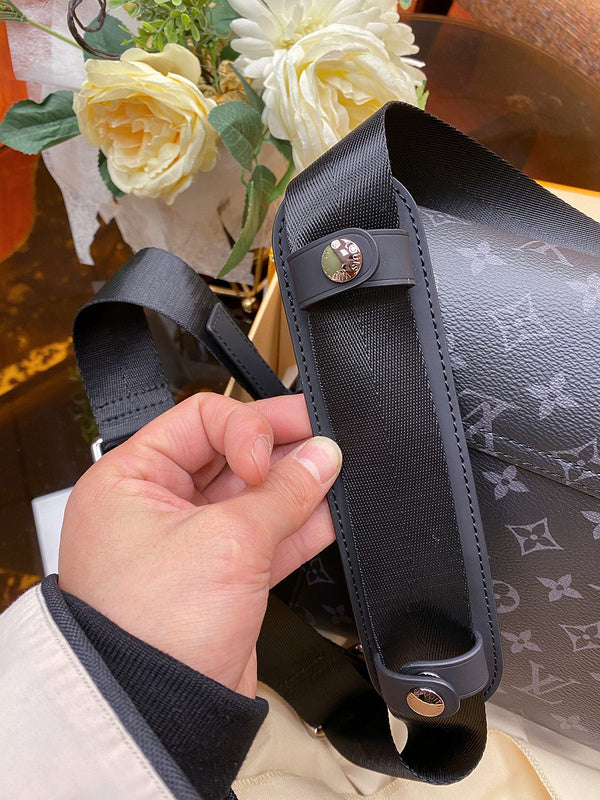 LOV2 Bags - Luxurious Bags  2736