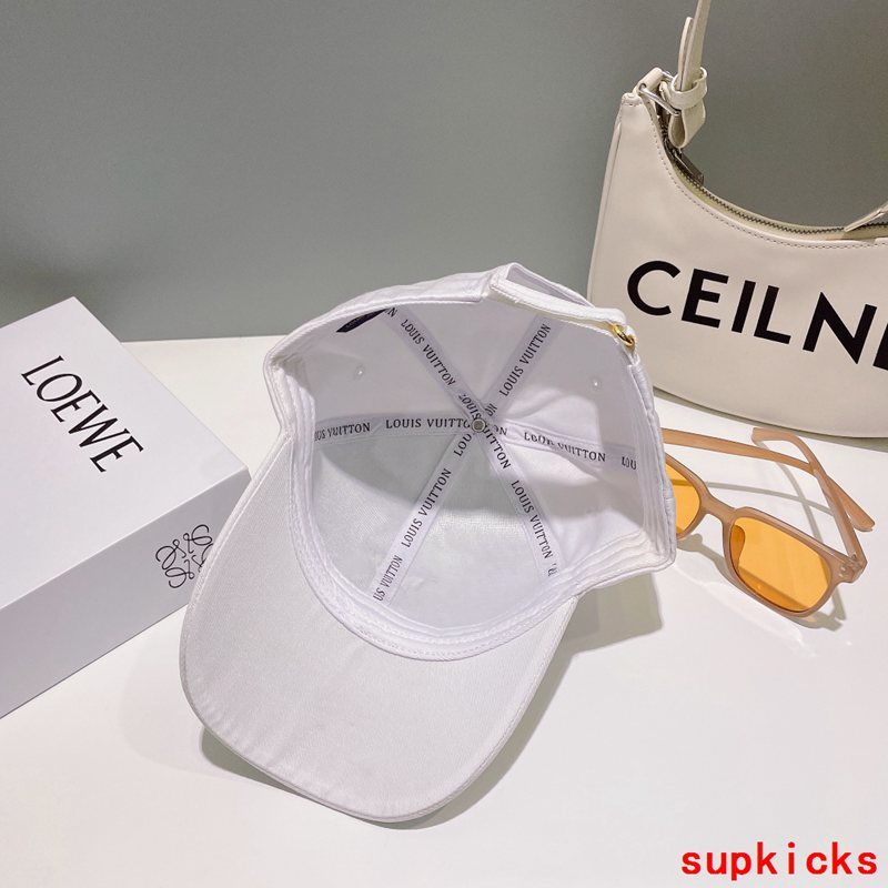 Louis Vuitton Luxury Cap