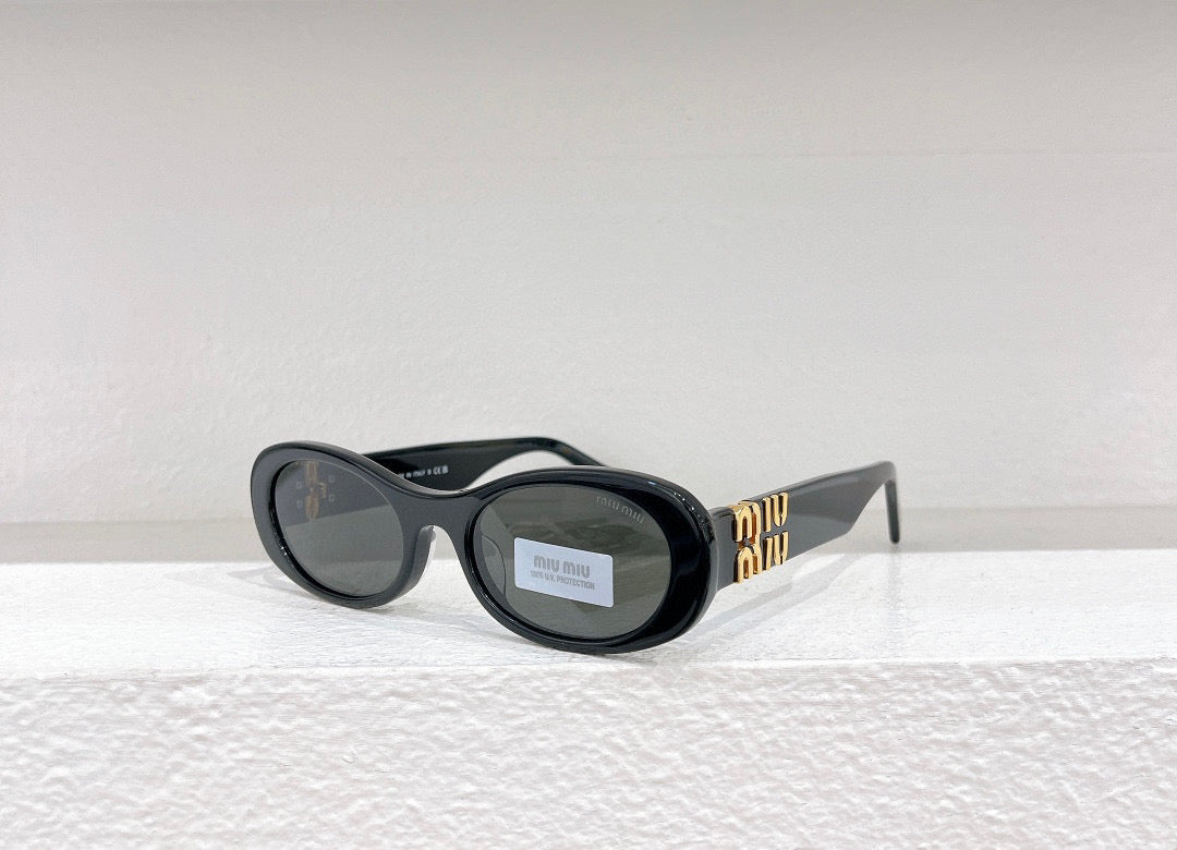 MIU M SUNGLASSES