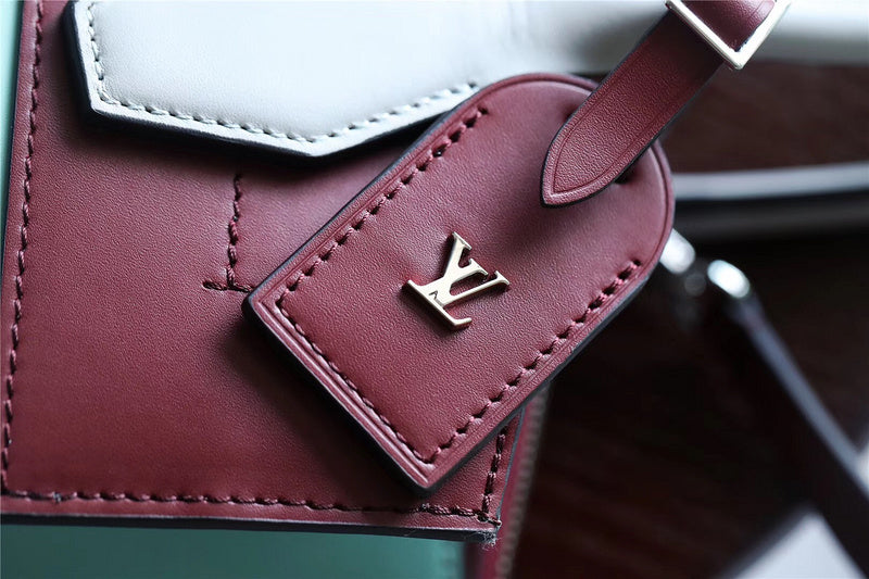 I W Fashion Lu-Vi bags - 8033