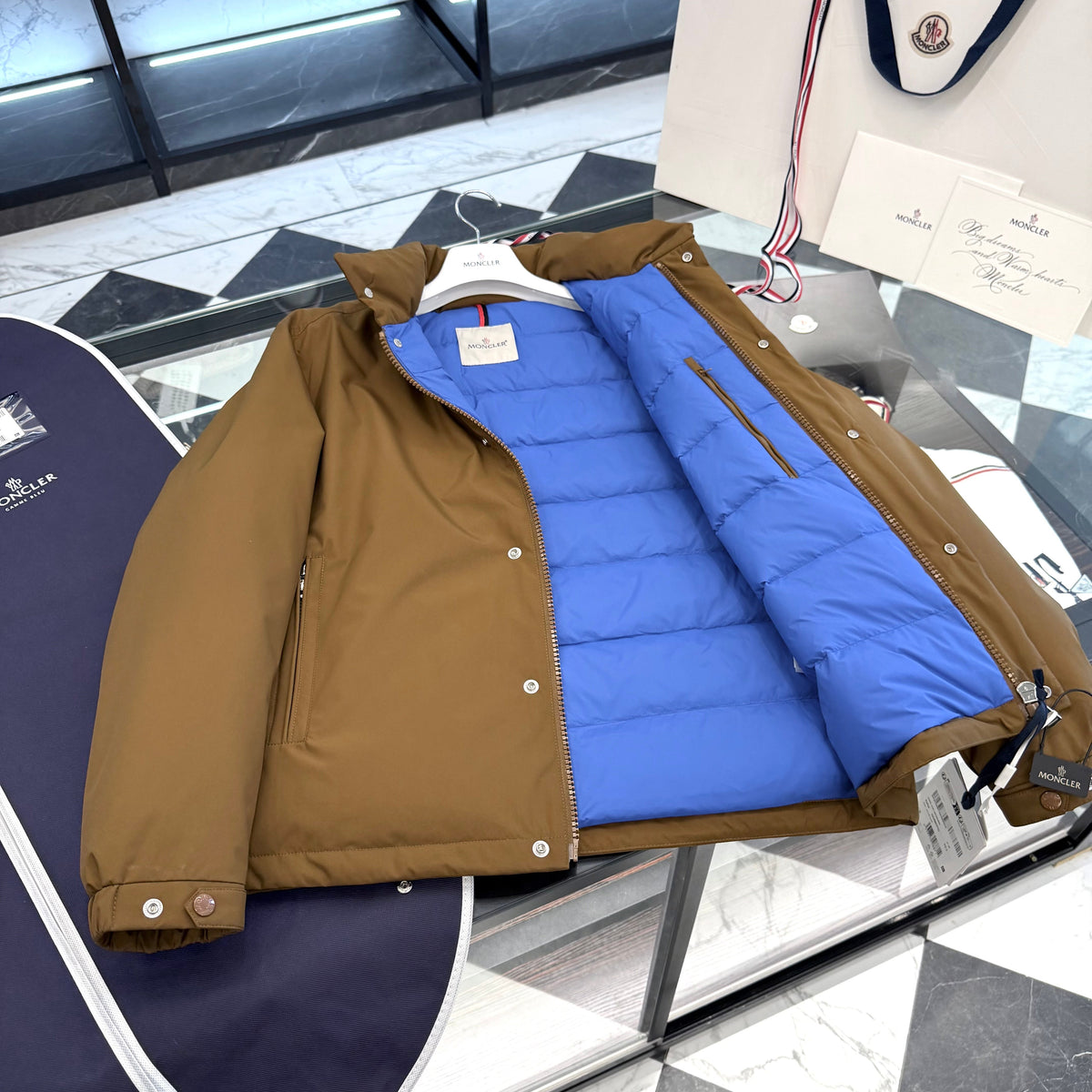 MONC EPINE JACKET
