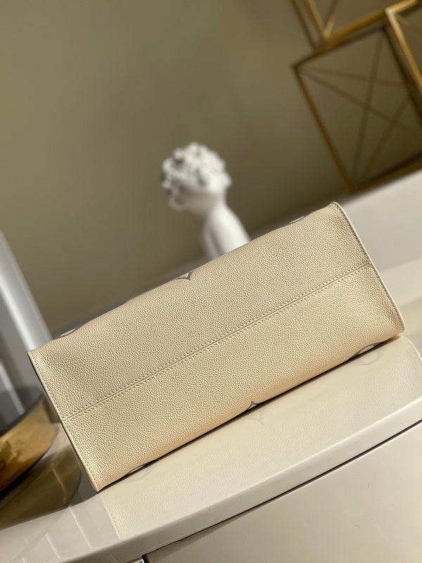 I W Fashion Lu-Vi bags - 17692