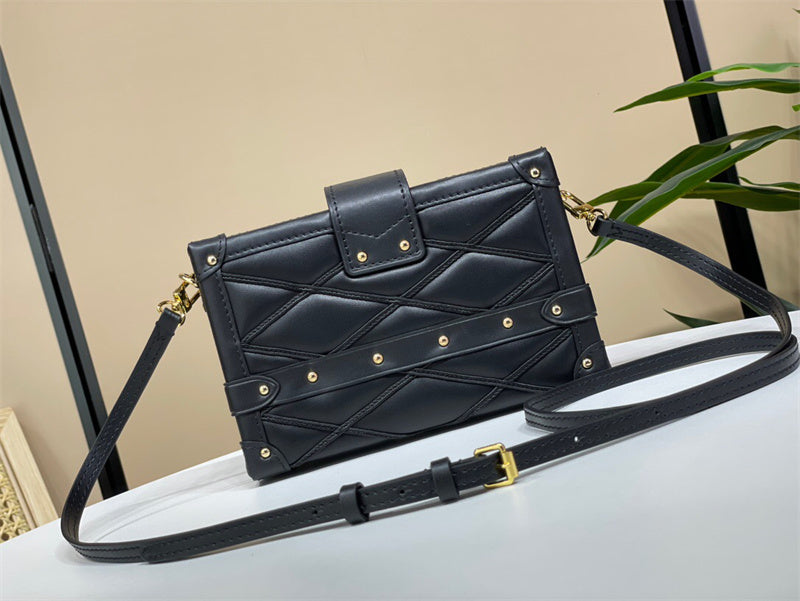 PHA - LOV Bags - 409