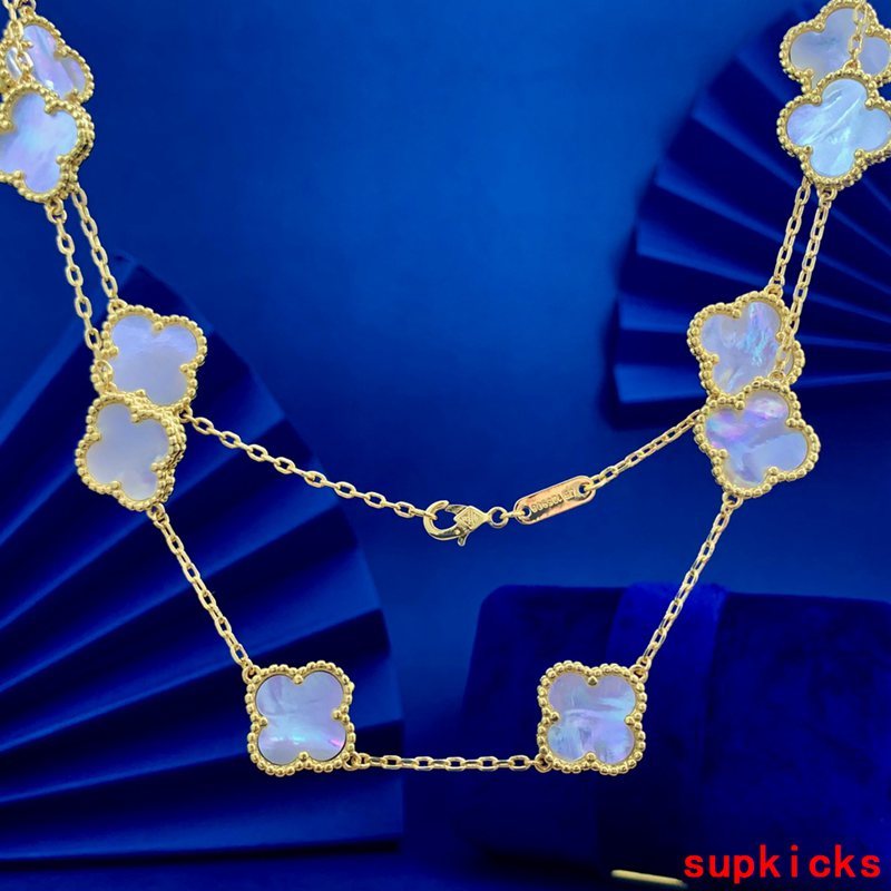 Van Cleef & Arples Jewelry