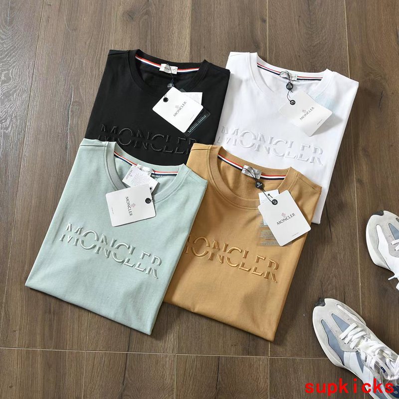 Moncler Luxury Cloth