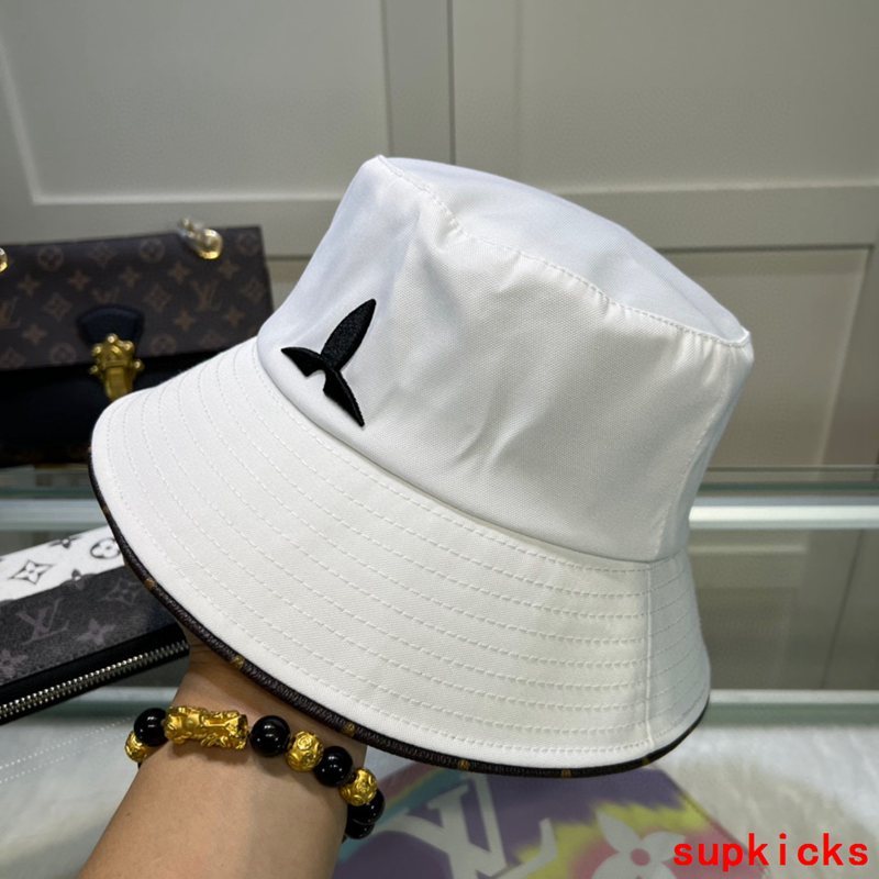 Louis Vuitton Luxury Cap