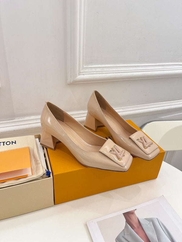 Louis Vuittion Luxury Shoes