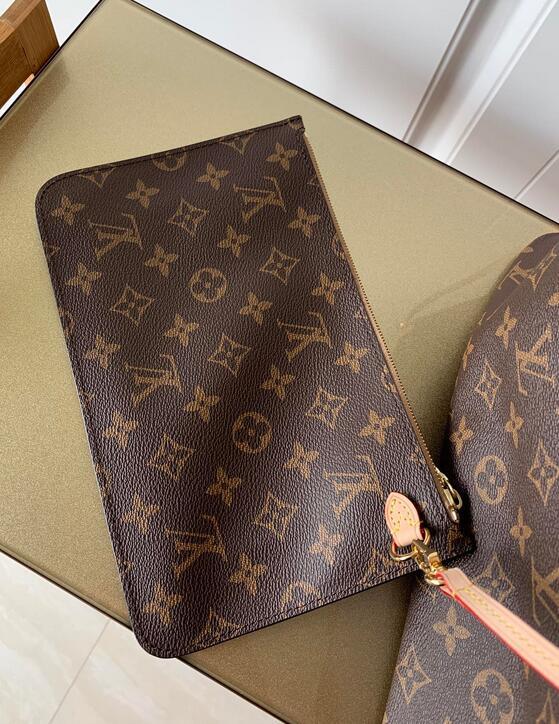 Chloe’s Picks - LOV Bags - 2522