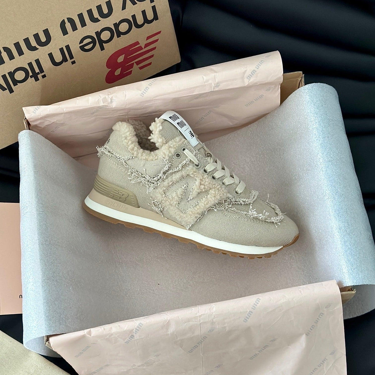 MIU M x NEW BALANCE TRAINERS