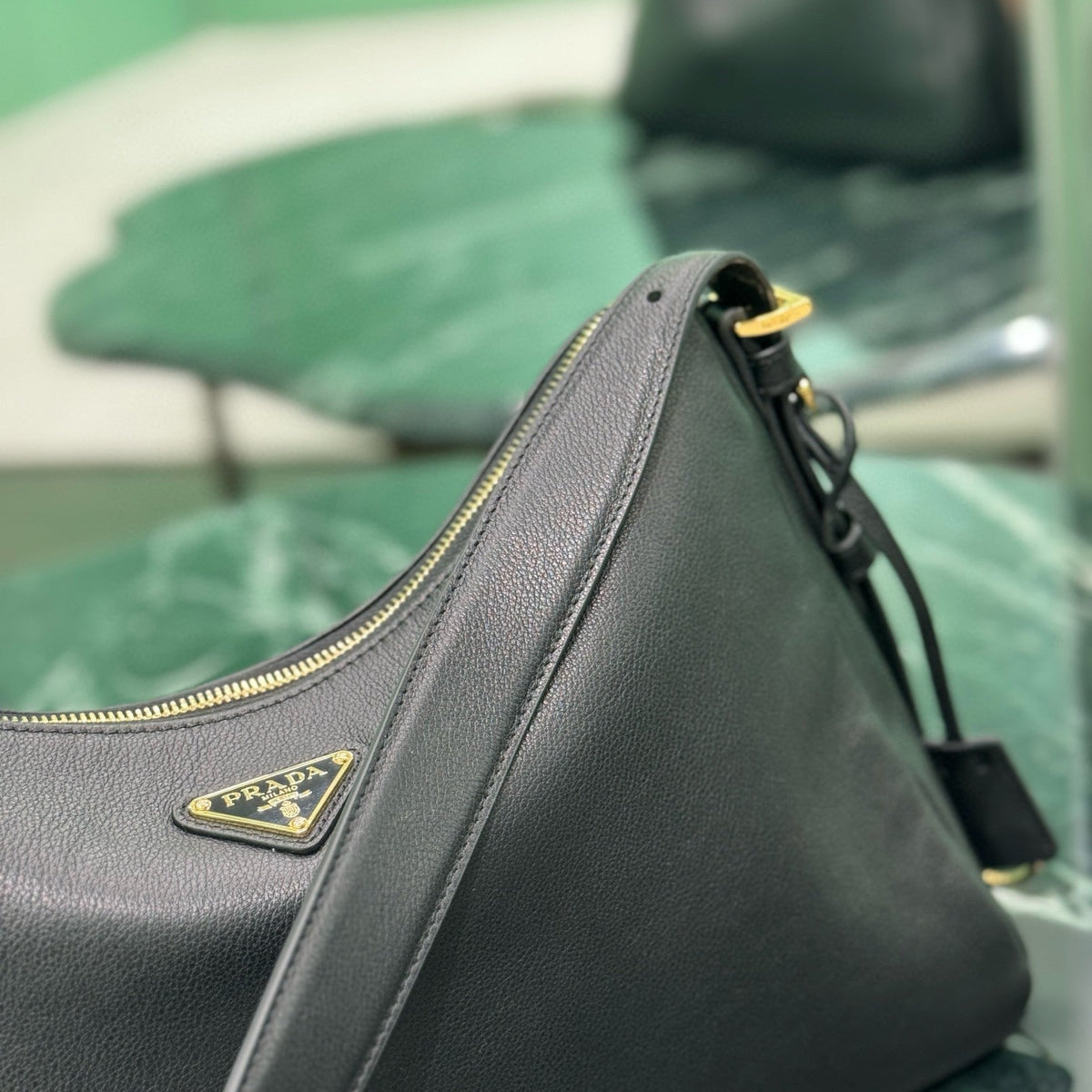 PD AIMEE LARGE SHOULDER BAG