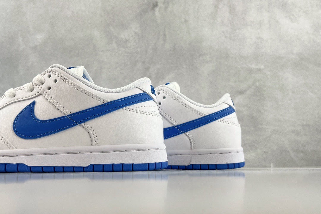 NIKE DUNK LOW