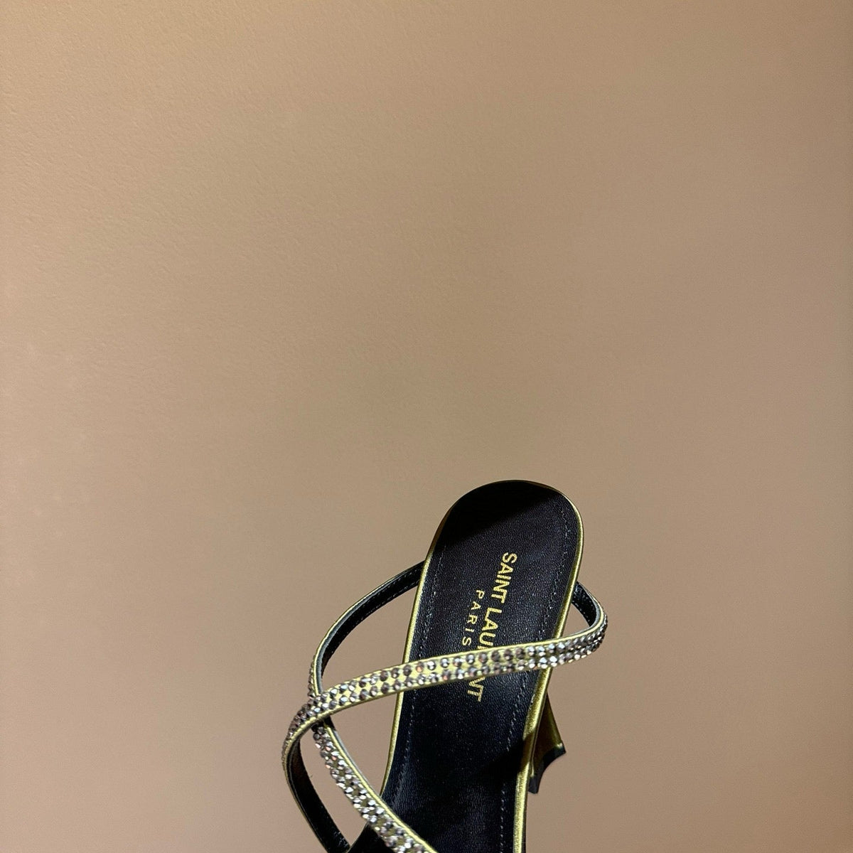 SL HEELS